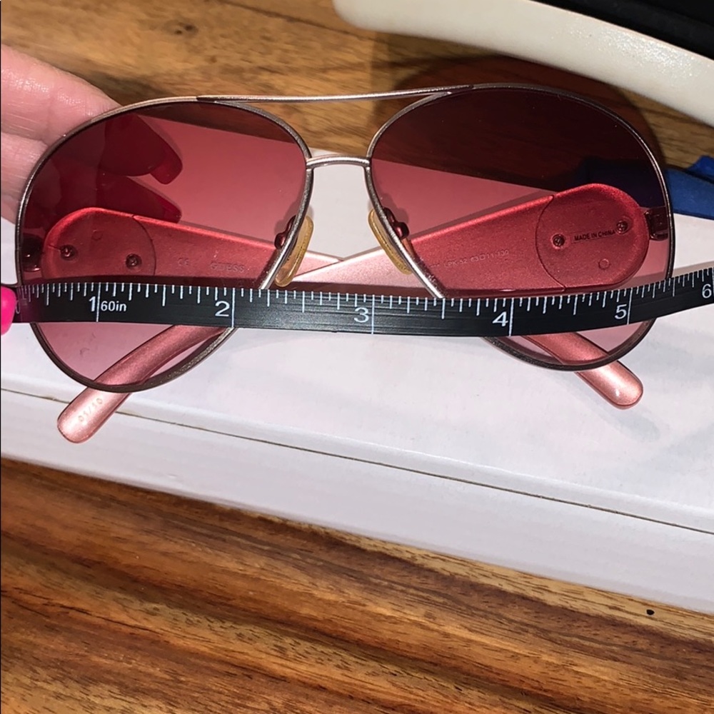 🌸🌸🌸🛍🕶 Vintage Pink Guess Aviator sunglasses - Picture 13 of 14